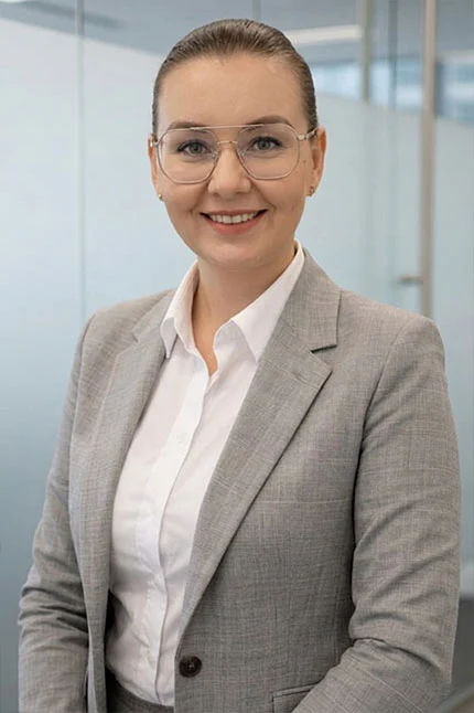 Борисова Елена Николаевна — юрист юридического центра TopLegal, корпоративное право и ВЭД